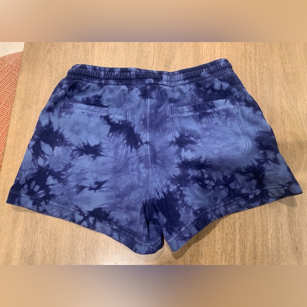 Athleta Farallon Tie-Dye Blue Shorts M - Picture 4 of 9